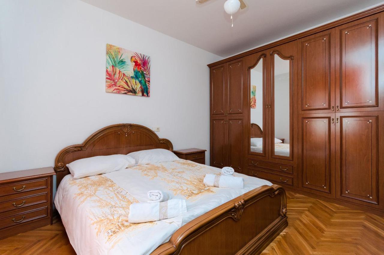 Apartments Slavica R Банёл Экстерьер фото